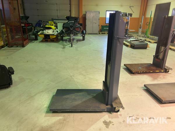 Lyftbord Höglandsverken tryckluft