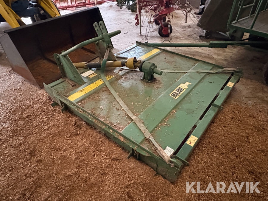 Betesputs Major Grass Topper 605 SL