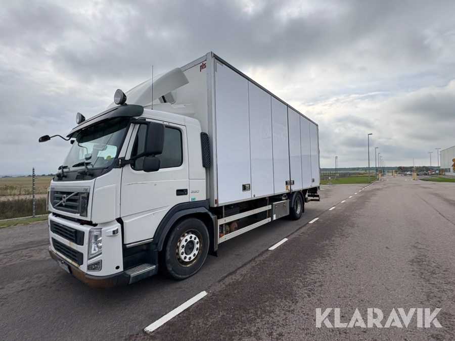 Skåpbil Volvo FM  330