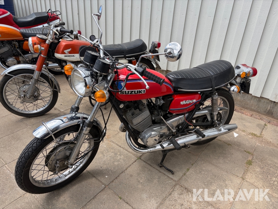 MC Suzuki 250 (2 st)