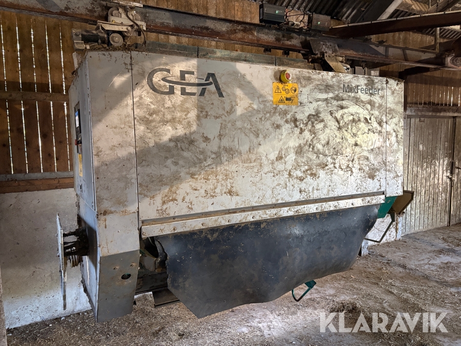 Rälshängd fodervagn Mullerup Gea Mixfeeder WIC
