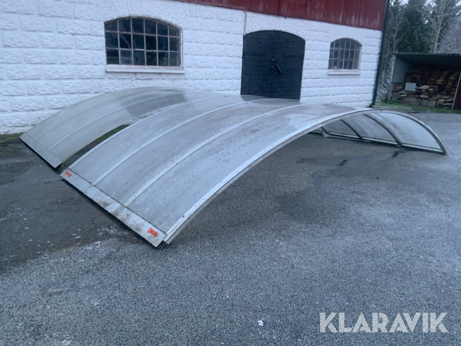 Självbärande tak för pool/växthus
