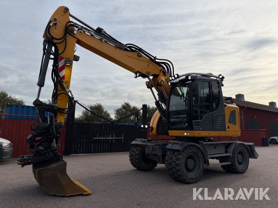 Grävmaskin Liebherr A 914 Compact Litronic med rotator med grip & 3 redskap
