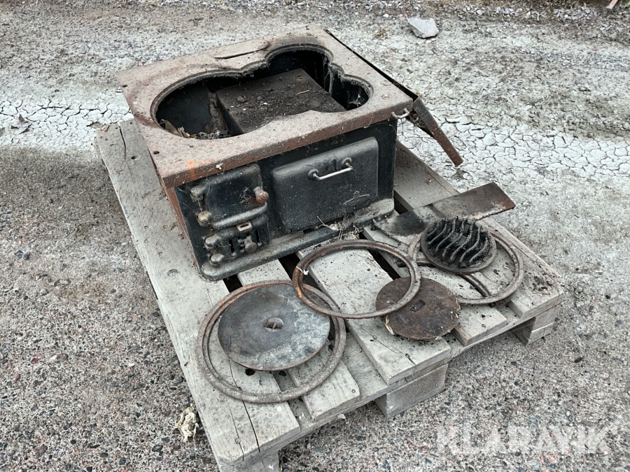 Vedeldad spis Husqvarna No 728