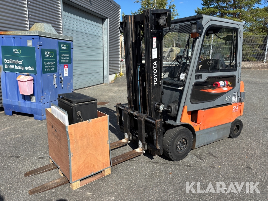 Gaffeltruck Toyota 7FBMF25