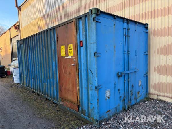 Panncentral med Varmluftspanna Alloljebrännare, container och tankar 100-150 kW