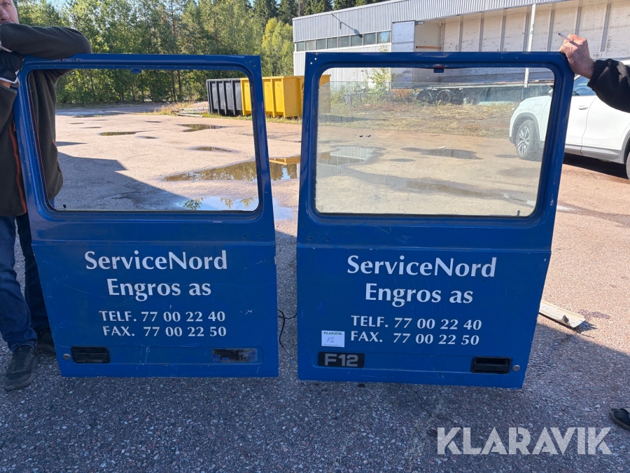 Dörrar Volvo  2 st