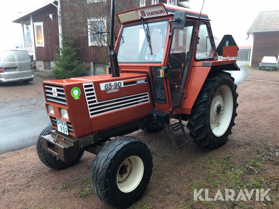 Traktor Fiat 65-90