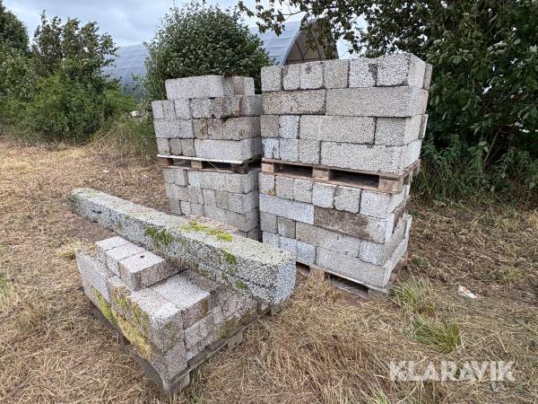 Lecablock samt balk