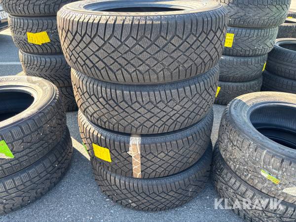Vinterdäck Continental 235/60-18