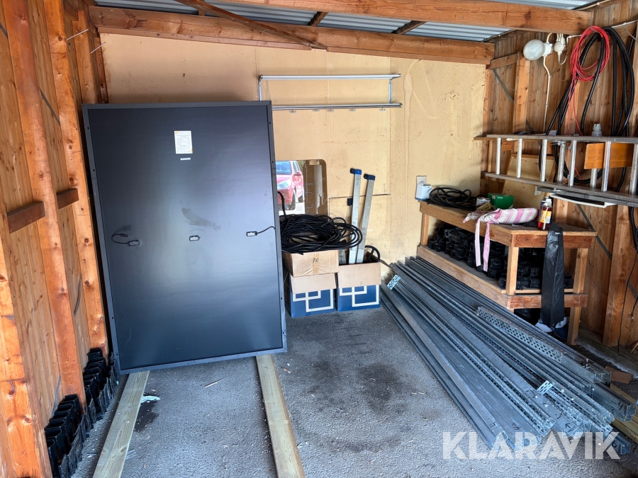 Parti med solceller, växelriktare och monteringsmaterial Upsolar/Solax Power
