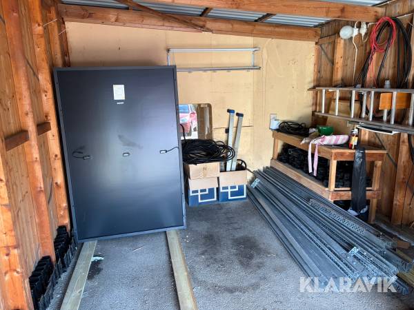 Parti med solceller, växelriktare och monteringsmaterial Upsolar/Solax Power