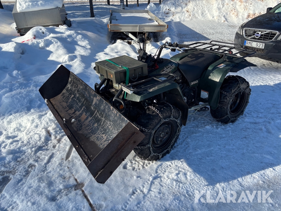 ATV Yamaha Bigbear 350 med plog