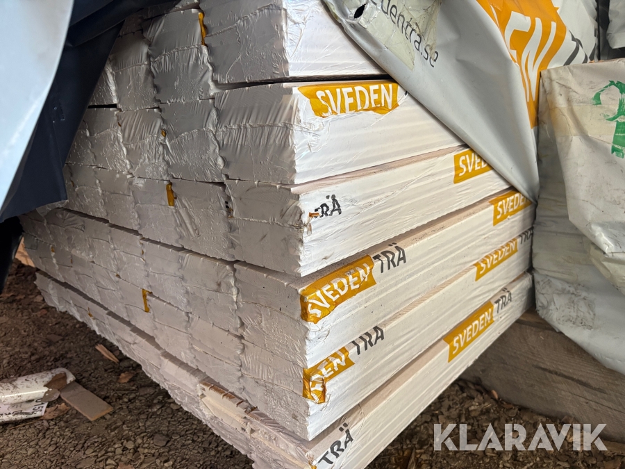 Blockhus SvedenTrä 15x120 Släthyvlad Vitmålad 1555,5Lpm 305st 5,1m