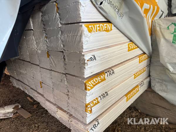 Blockhus SvedenTrä 15x120 Släthyvlad Vitmålad 1555,5Lpm 305st 5,1m