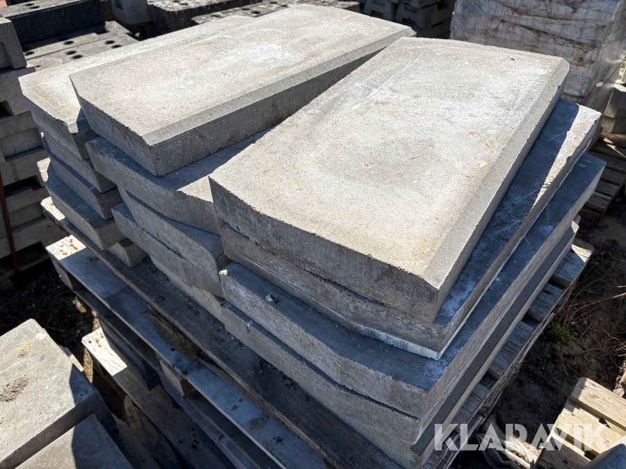 Markplattor 700x350mm. ca 12m²