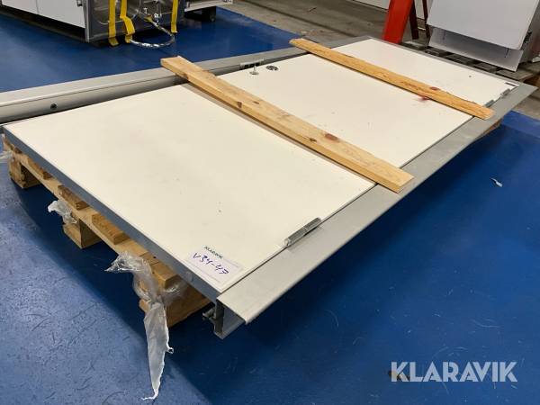 Innerdörr med aluminiumkarm 1st