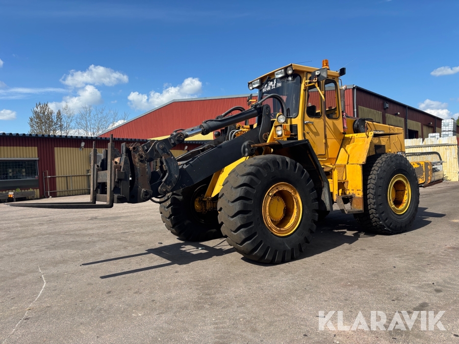 Hjullastare Volvo BM 4500 + 2 redskap