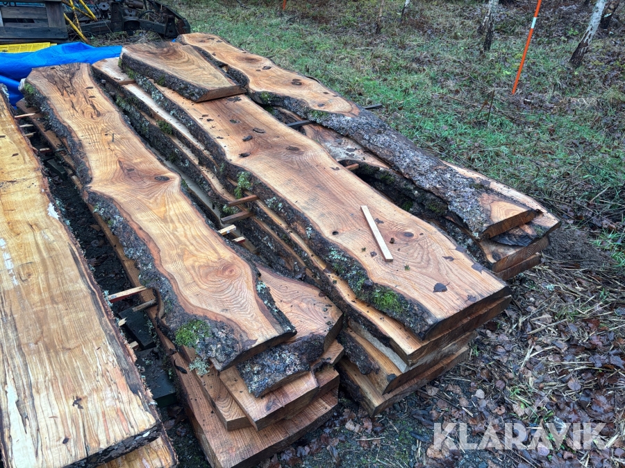 Sågat plank ask 17st