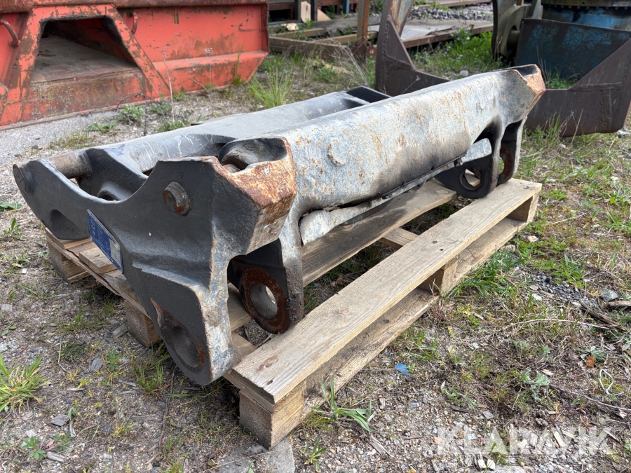 Redskapsfäste Volvo 85346 fäste Stora BM