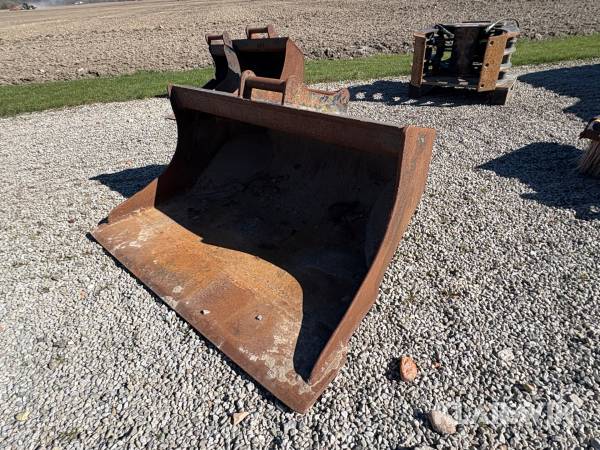 Planeringsskopa Engcon s40