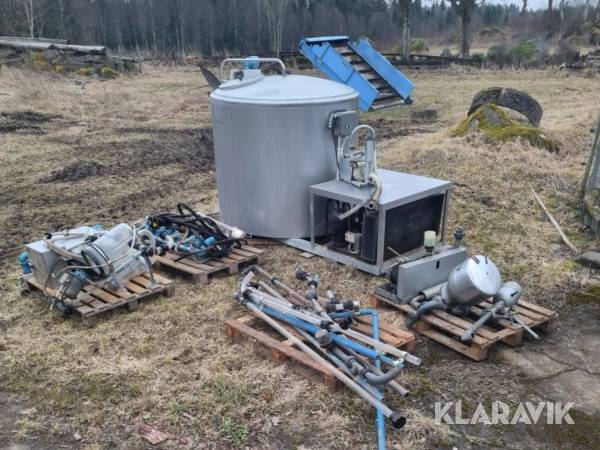 Mjölktank & mjölkutrustning Wedholms DF823 AD med kylanläggning