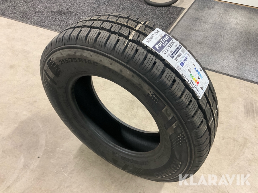 Friktionsdäck Kumho Winter PorTran CW51 215/75R16C (nytt) 1st