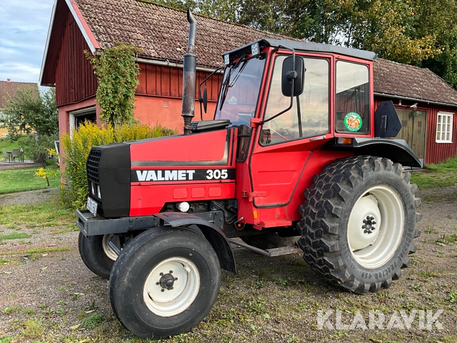 Traktor Valmet 305