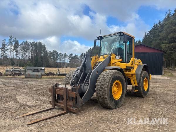 Hjullastare Volvo L70F med pallgafflar