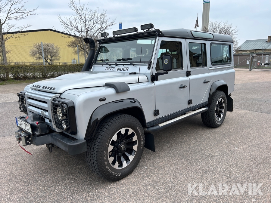 Land Rover Defender Puma 110 2.4 TDCi Raw Edition