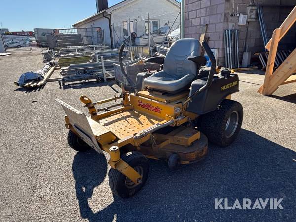 Åkgräsklippare Hustler FasTrak