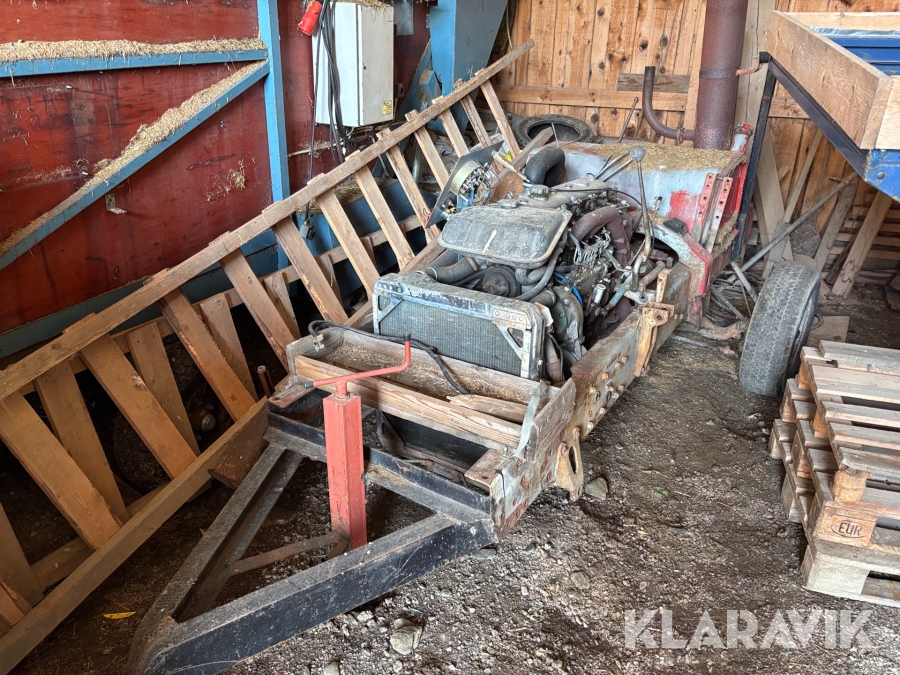 Lastbilsmotor Volvo D50 med växellåda & vändlåda