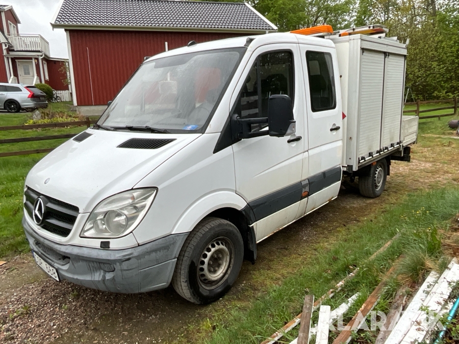Pickup med kran Mercedes Sprinter 319 CDI Dubbelhytt 3.0 V6 Man
