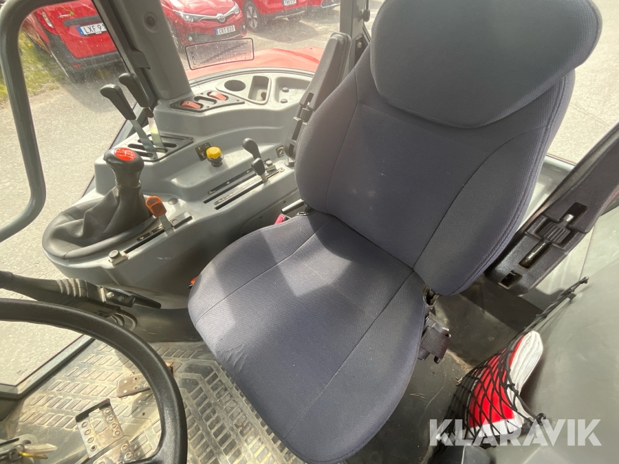 Traktor Massey Ferguson 4335, Haninge, Klaravik auktioner