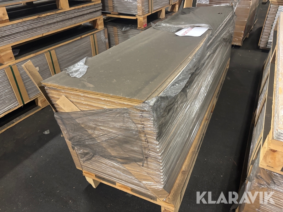 Panel Multiplatta 2390x620x11 äggvit 55st