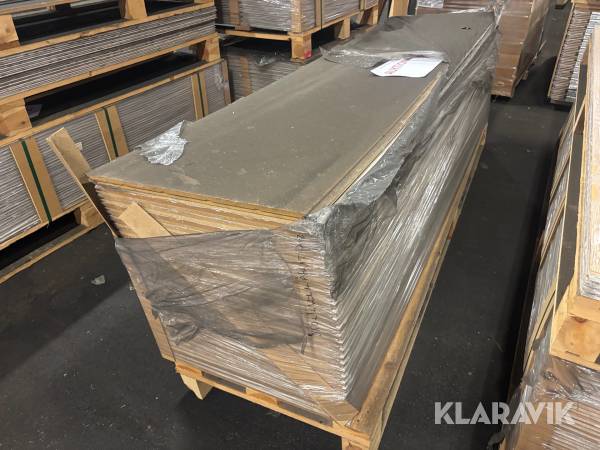 Panel Multiplatta 2390x620x11 äggvit 55st