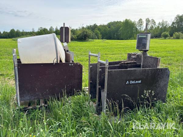 Kalvammor DeLaval Bambifeeder 2st