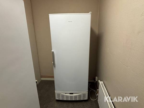 Kylskåp Scancool KL601E