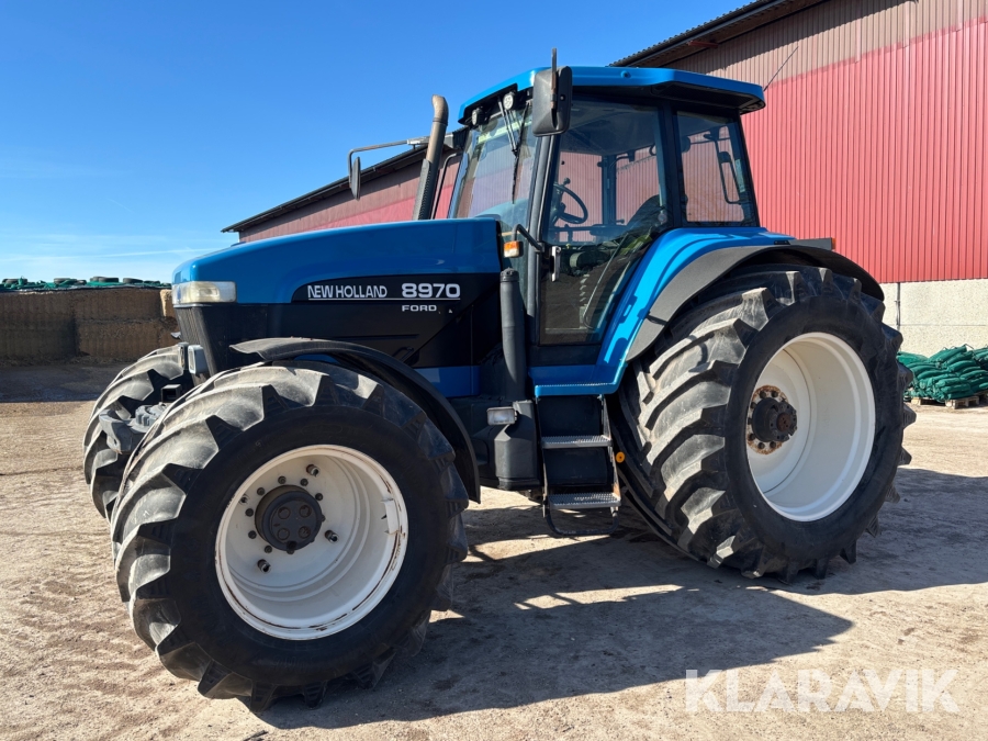 Traktor New Holland 8970 4WD