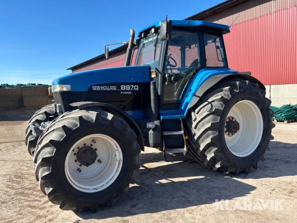 Traktor New Holland 8970 4WD