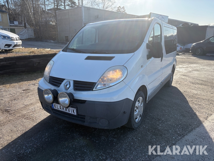 Minibuss Renault Trafic kombi 2.9t 2.0 dCi