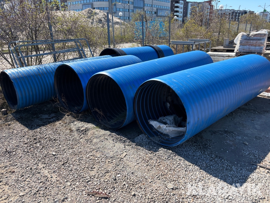 Dagvatten-/dräneringsrör