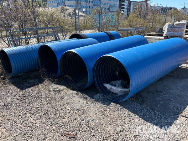 Dagvatten-/dräneringsrör