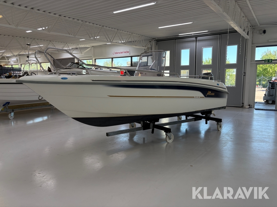 Styrpulpet Yamarin 46 SC med Yamaha F50 motor