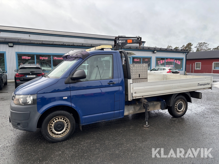 Lätt lastbil Volkswagen Transporter Chassi Cab T30 2.0 TDI med kran