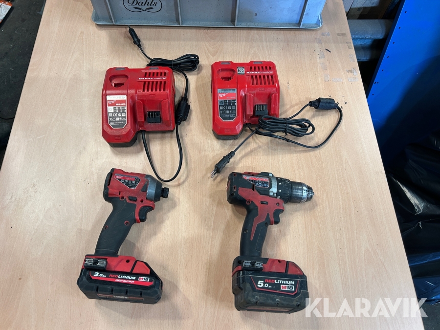 Borrmaskin & skruvdragare Milwaukee M18 FID2 / M18 cBLDD 2 st