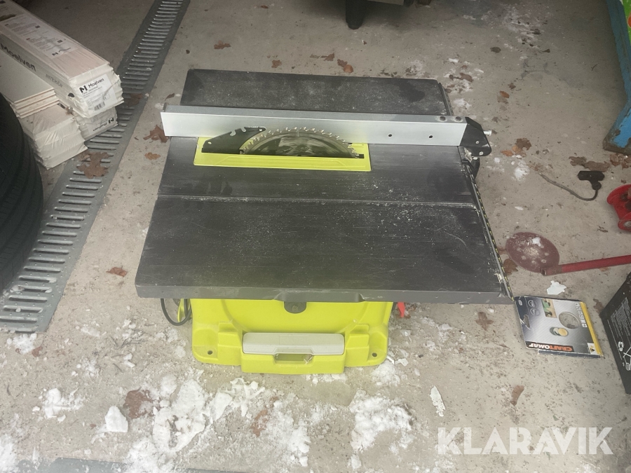 Sågbord Ryobi RTS 1800w
