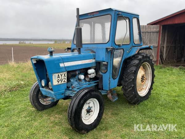 Traktor Ford 3000