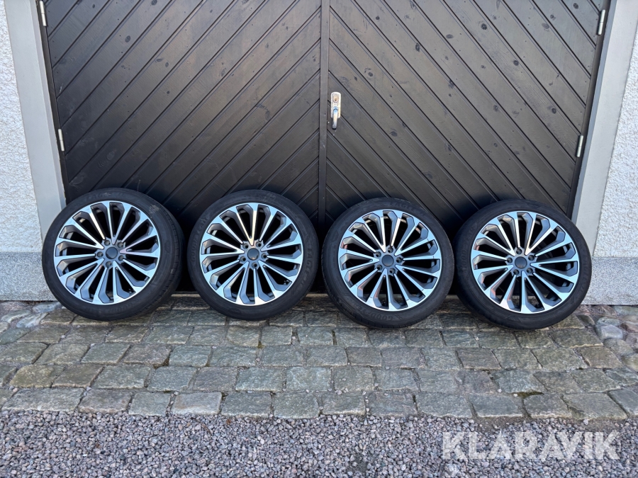 Kompletta hjul Volkswagen / Audi 235/45-20 5/112