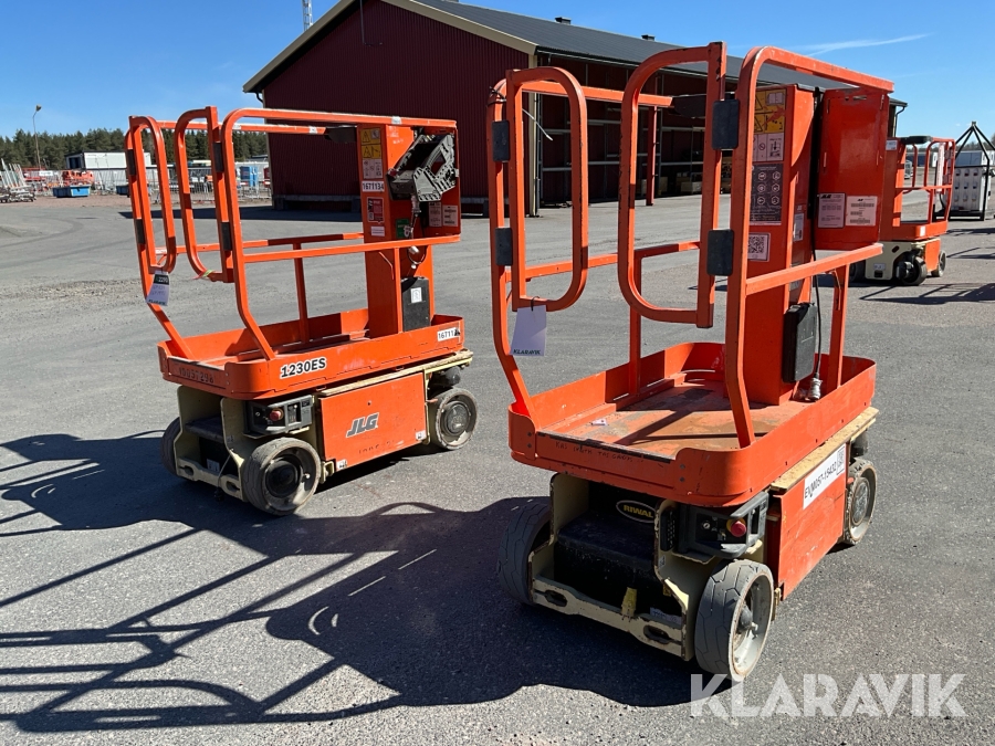 Pelarlift JLG 1230ES 2st